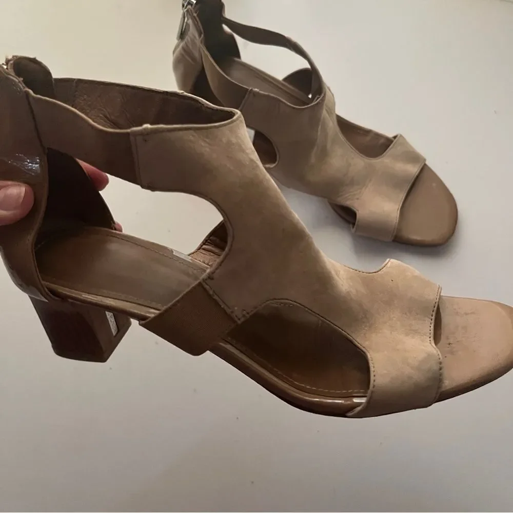 Donald J. Pliner Tan Cutout Block Heel Sandals